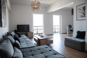 Renovated apartment 5min from subway station 'Attiki'